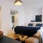 Sonel Investe Anjos Boutique By Get Your Lägenhet